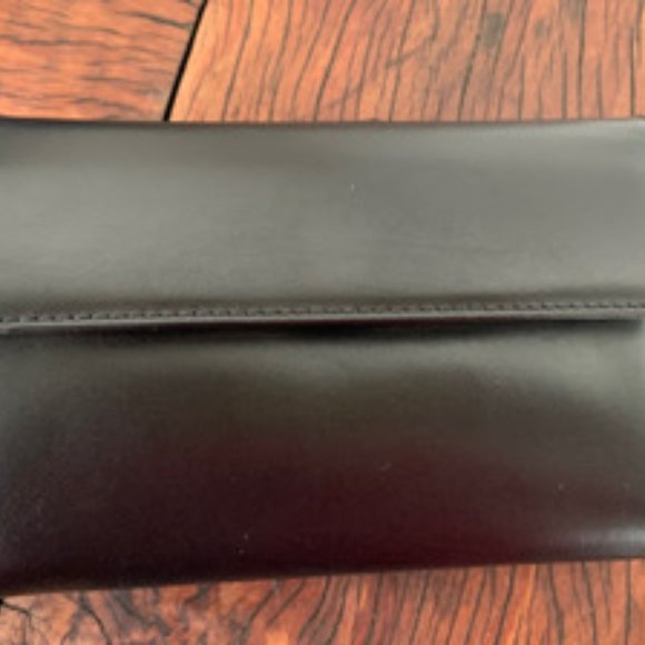 Balenciaga Women's black leather wallet - Picture 4 of 12